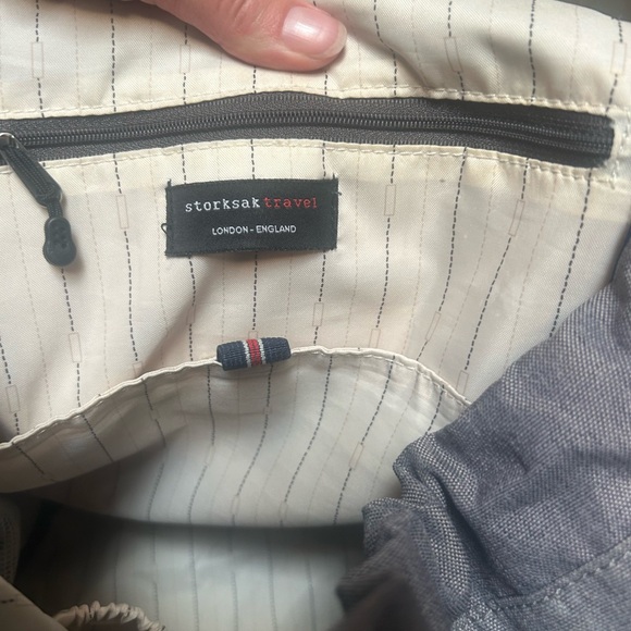 Storksak Large, Multi-Functional, Waterproof, Travel Backpack, Diaper Bag - Picture 9 of 16